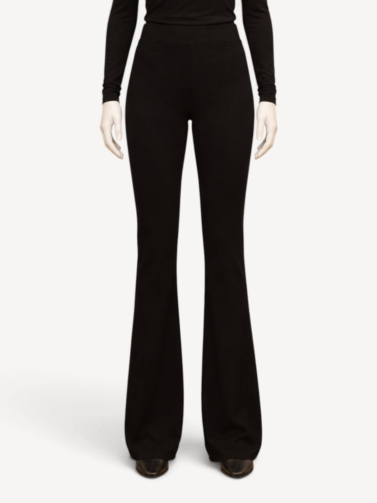 WST 433 | Black