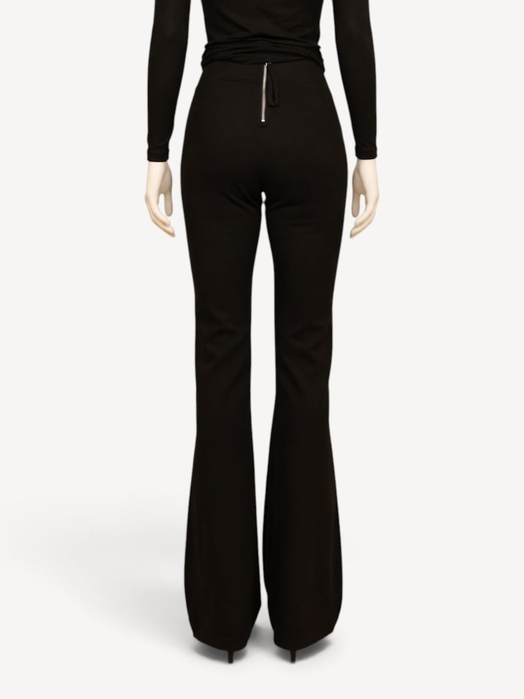 WST 433 | Black