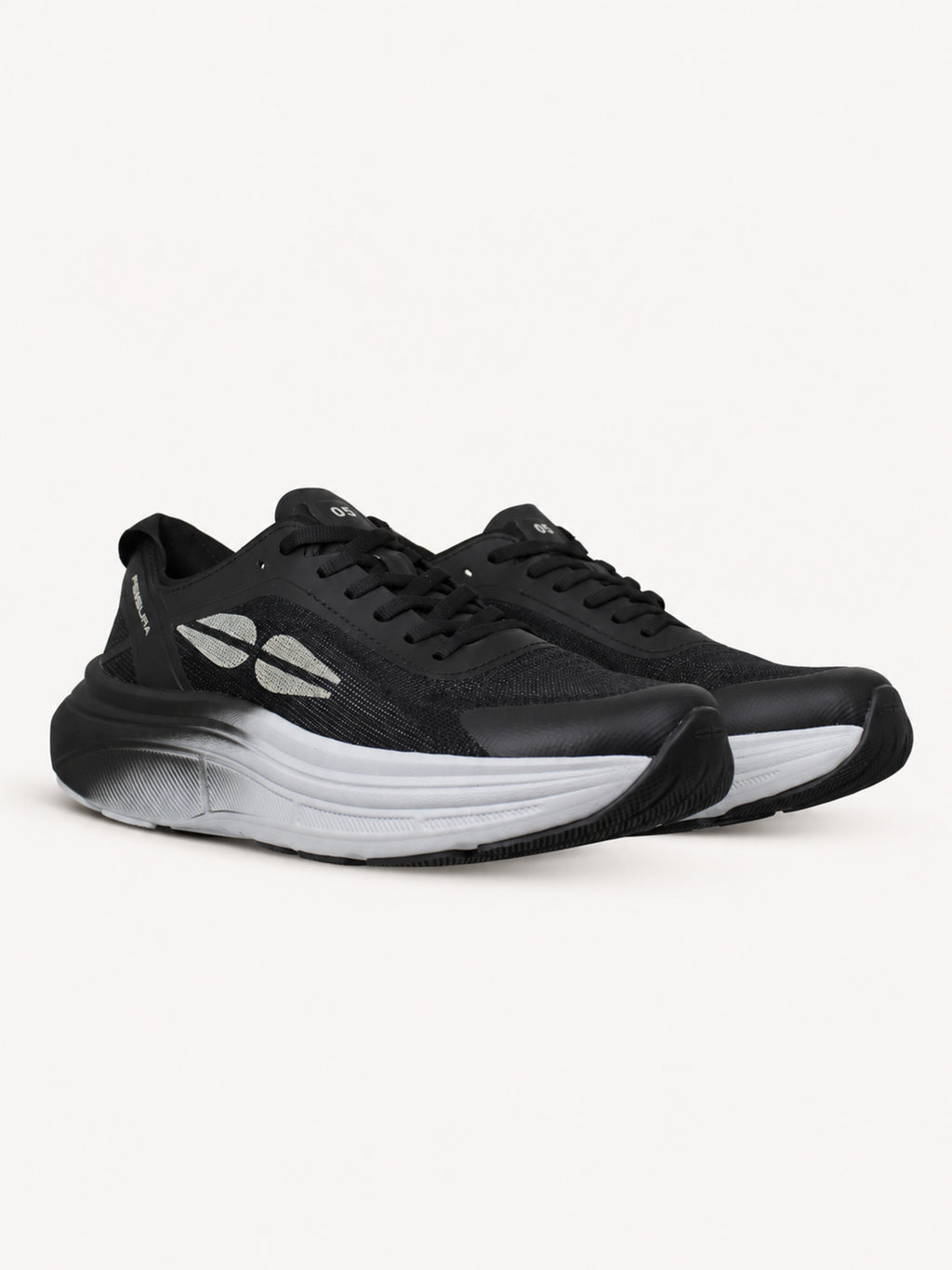 Fessura speed 05 black — three-quarter view