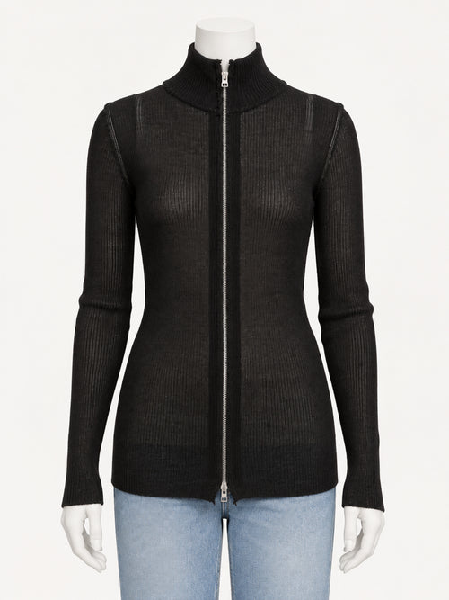 Gudrun & Gudrun Beata Black – front view