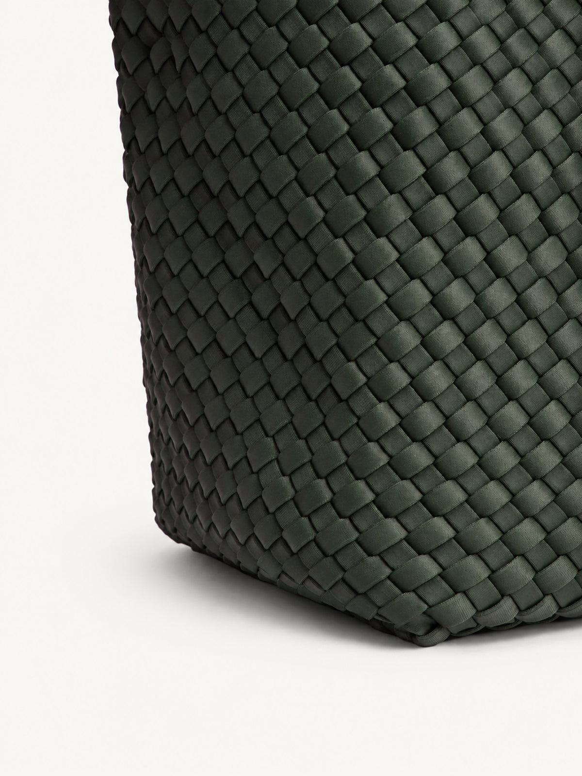 Marrea Medium | Cliffside Green – detail view