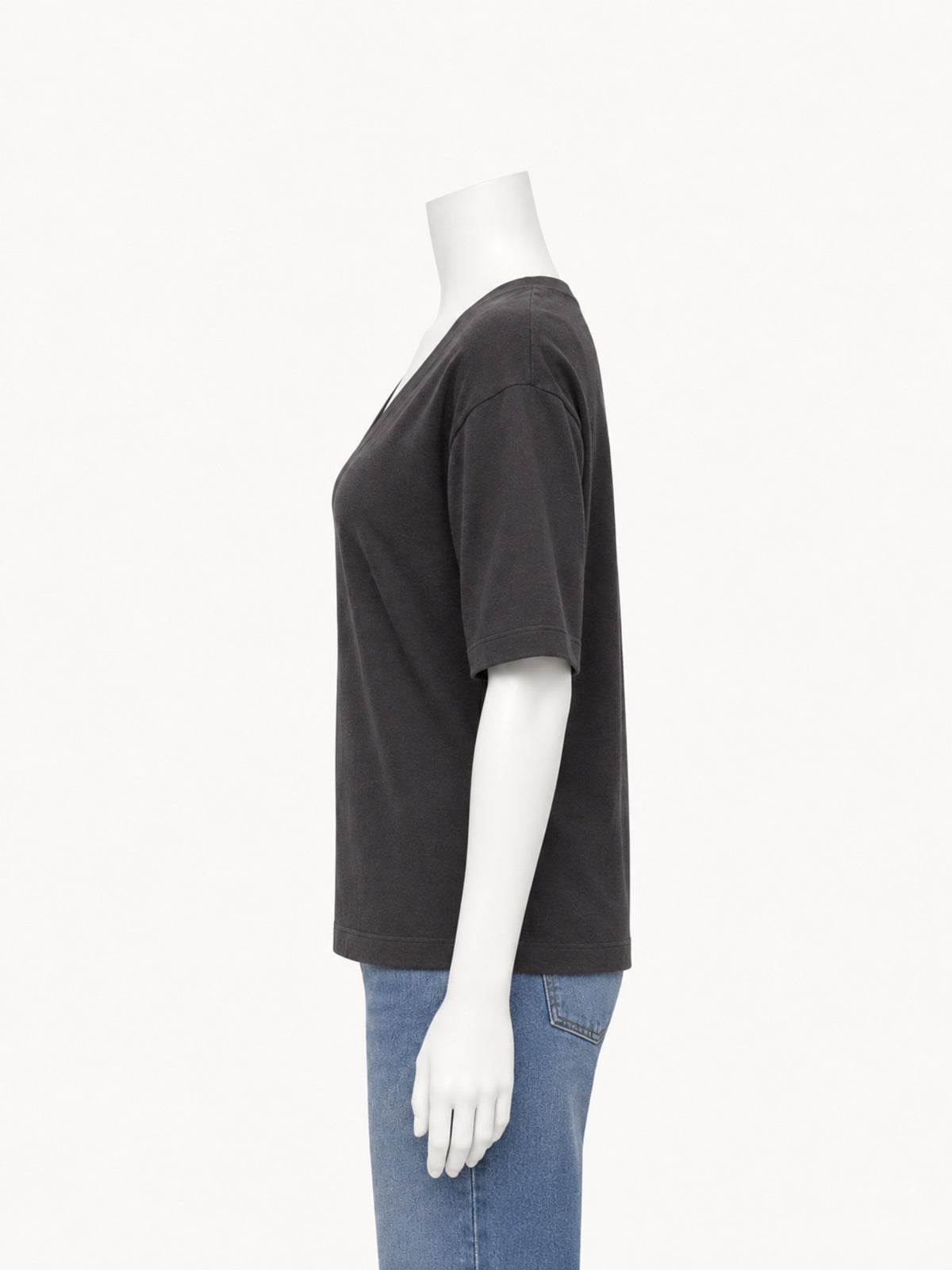 Extreme Cashmere n 406 Indi in mud — side view