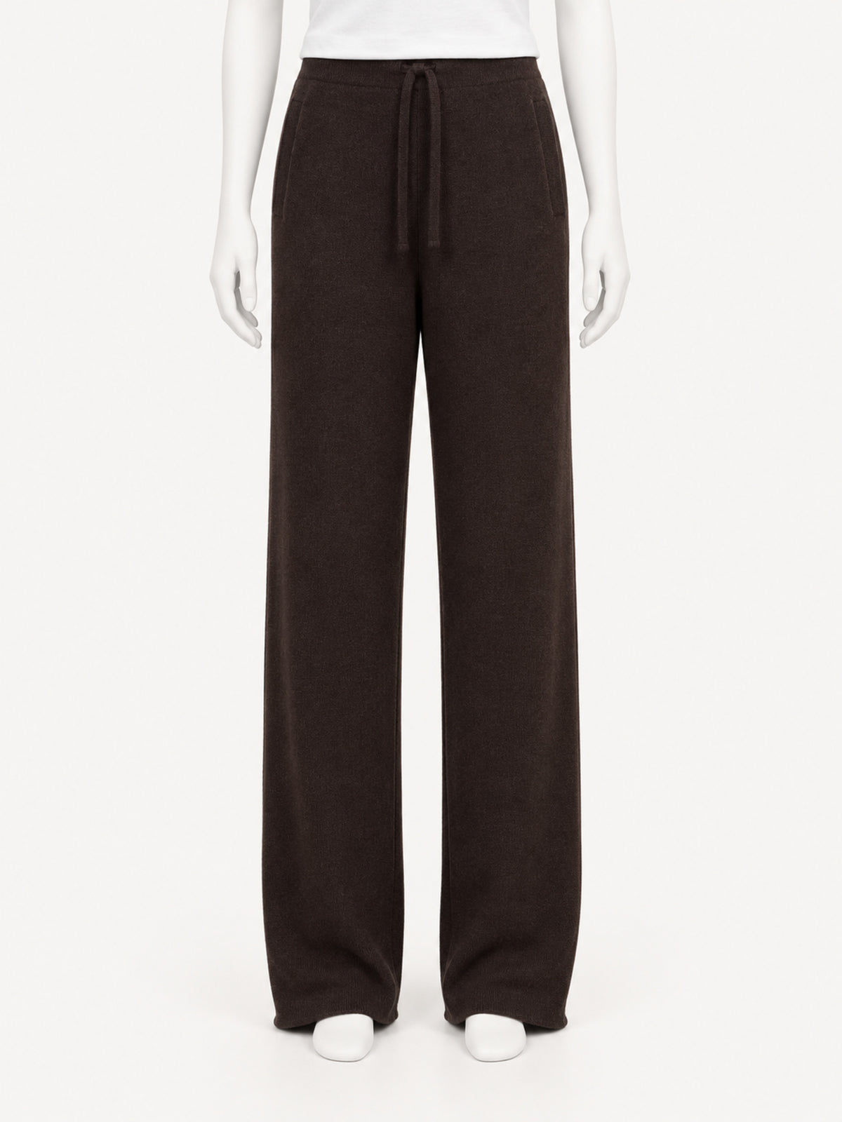 Extreme Cashmere N.320 Rush in dark brown — front view