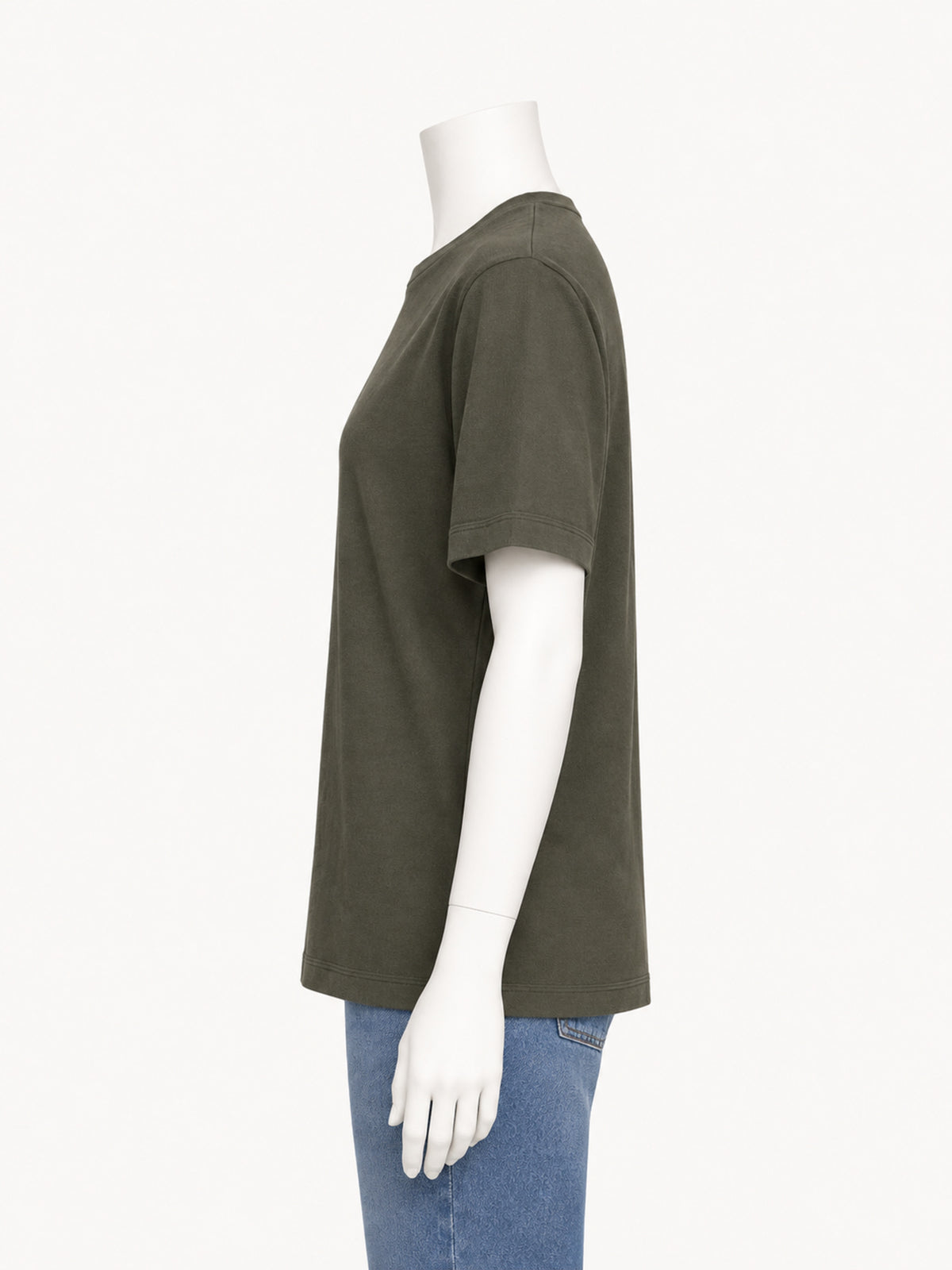 Extreme Cashmere N.394 James in army — side view