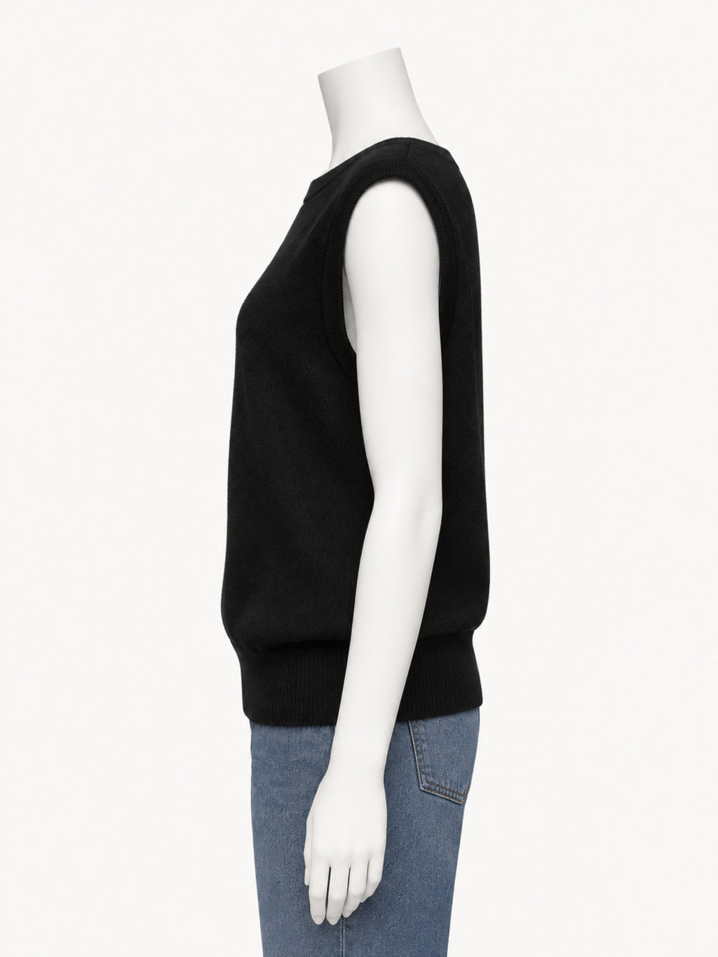 Extreme Cashmere N.489 Katherine in black — side view