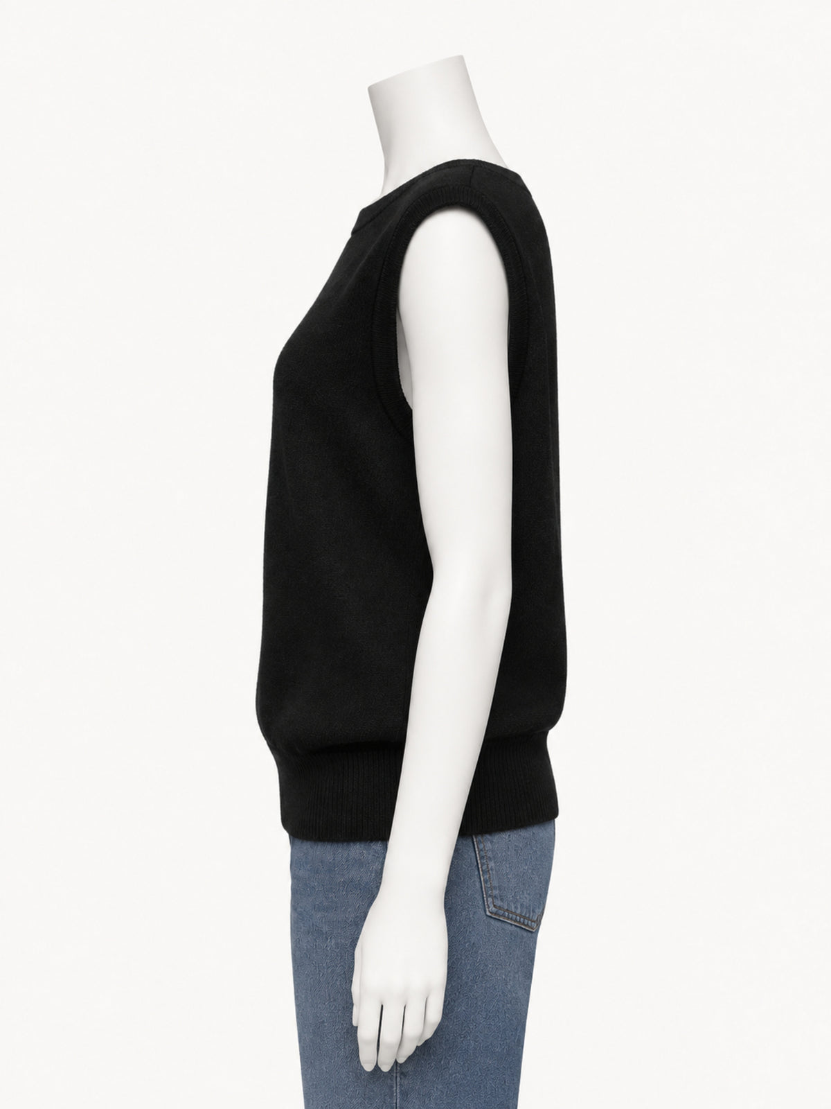 Extreme Cashmere N.489 Katherine in black — side view