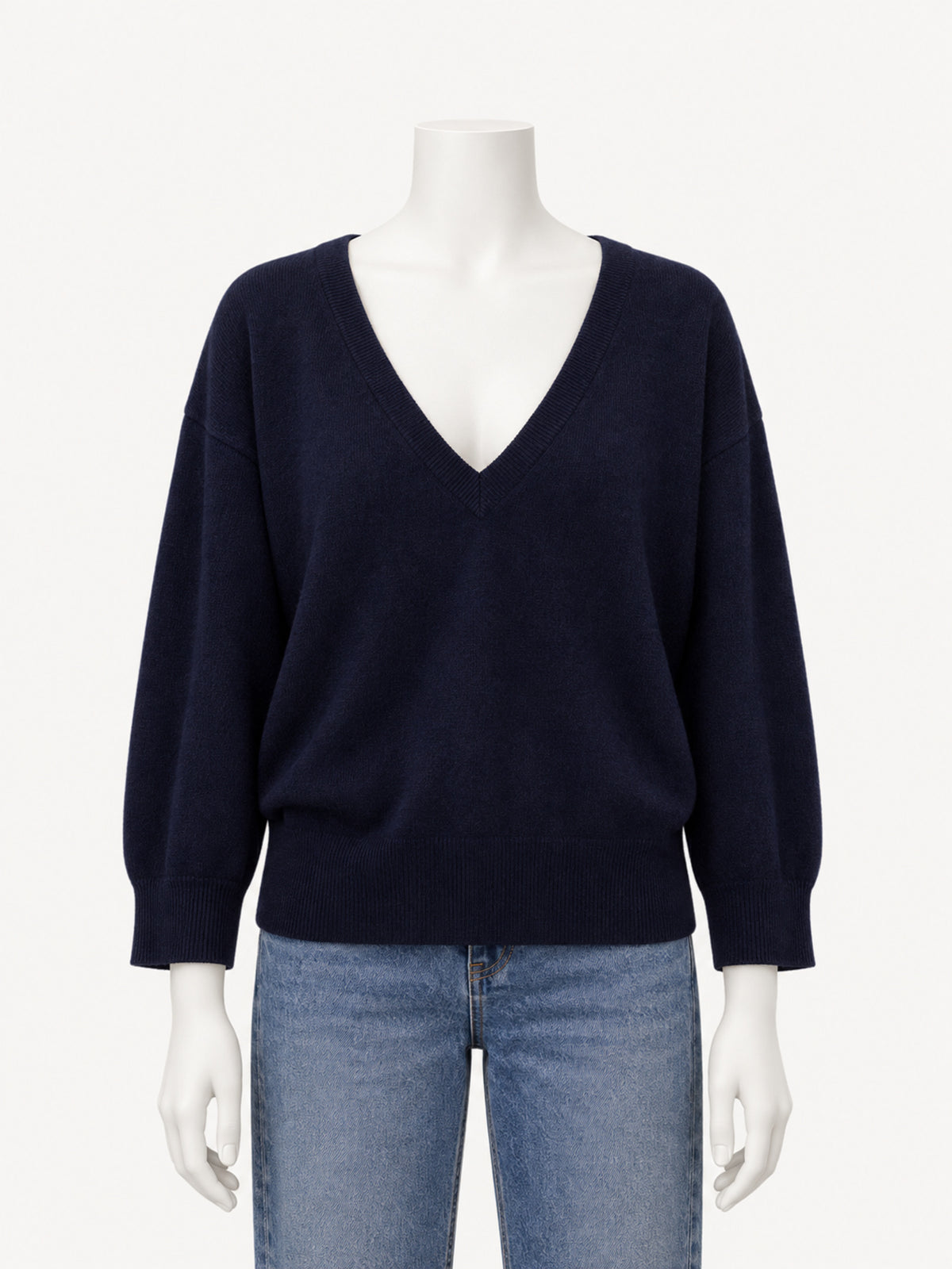 Extreme Cashmere N.491 Pearl in navy — front view