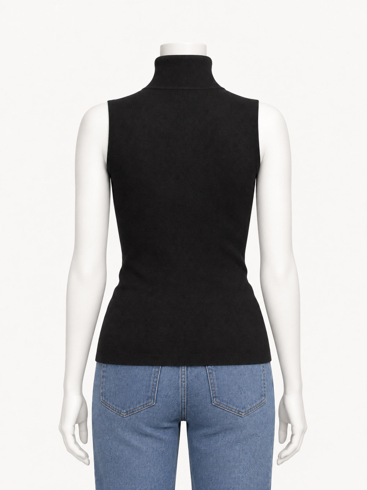 Extreme Cashmere N.502 Collo in black — back view