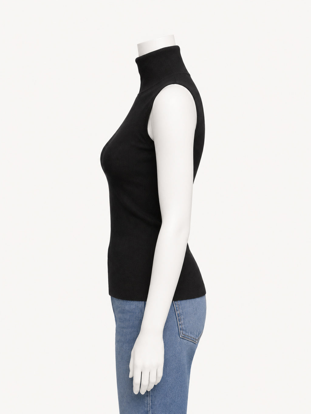 Extreme Cashmere N.502 Collo in black — side view