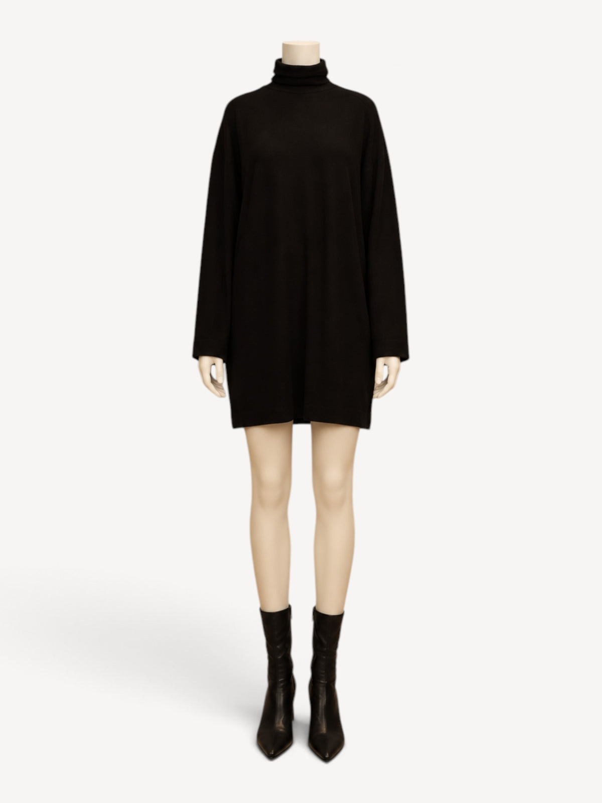 Thom Krom W D 72 dress in Black, front view